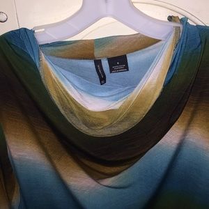 Longsleeve Multicolor Tee